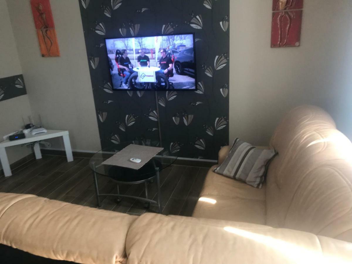 Tommy Apartman 2.0 Hajdúszoboszló Esterno foto